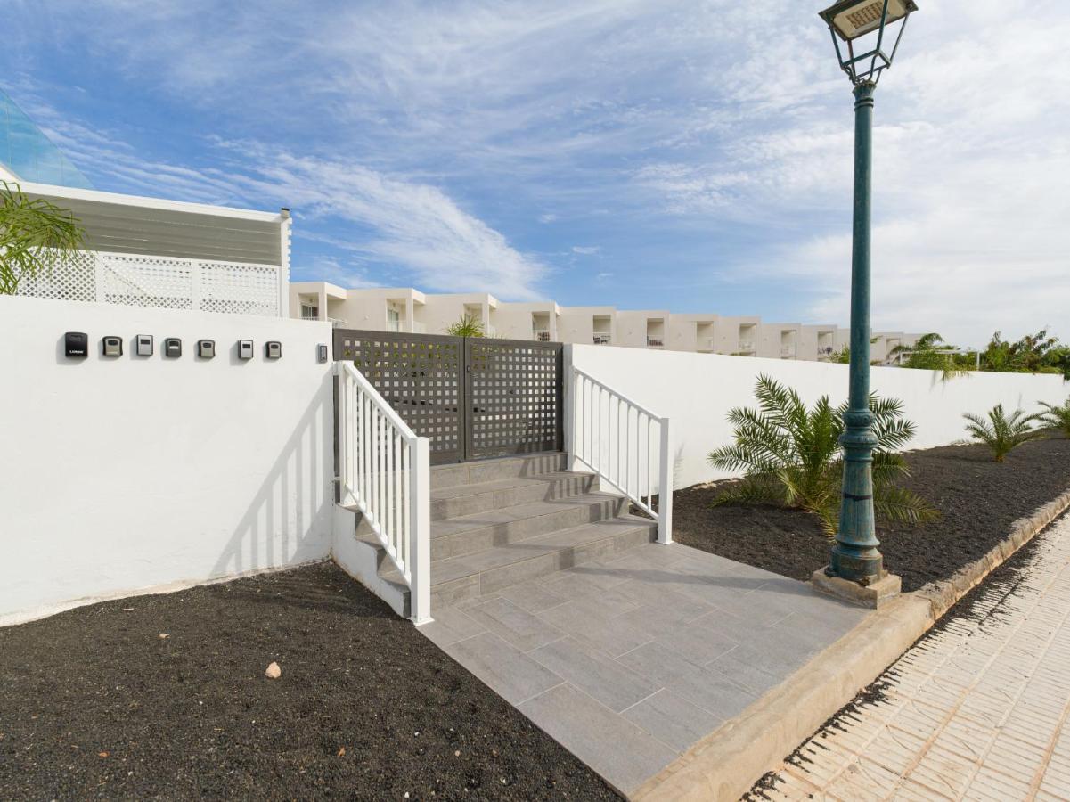 Homeforguest Sunset Senator With Pool And Terrace In Costa Teguise Kültér fotó